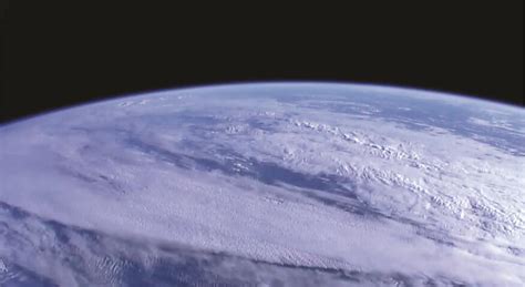 Melihat Permukaan Bumi Secara Langsung Dari Satelit Luar Angkasa Kaskus