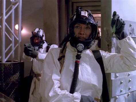 The Villainess With A Gas Mask And Some Deadly Poison Hd Upgrade