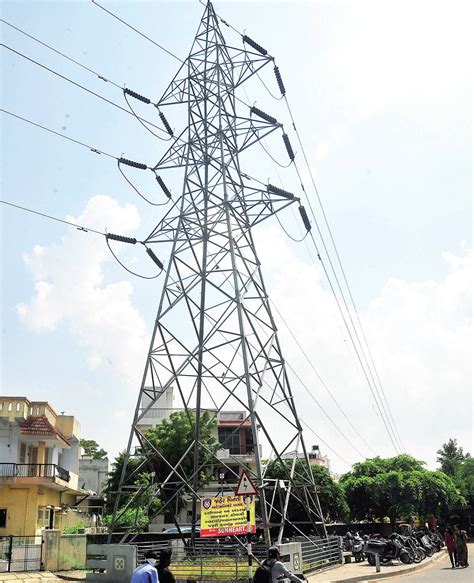 High Tension Wires To Go Underground For Metro