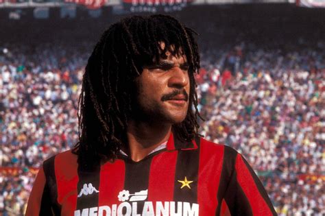 Forgotten Footballers: Carlos Valderrama : r/soccercirclejerk