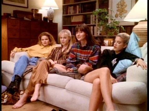 Beverly Hills 90210 Pajamas Party 90s Beverly Hills 90210 Beverly Hills Anni 90