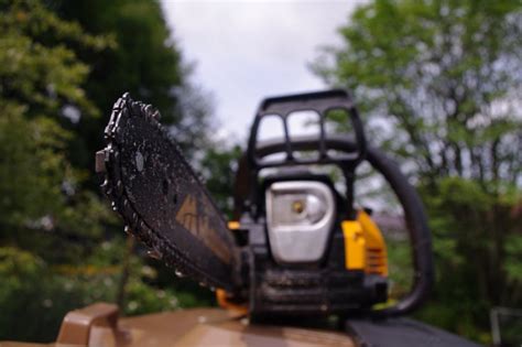 How To Store A Chainsaw So It Doesnt Leak Oil 8 Steps