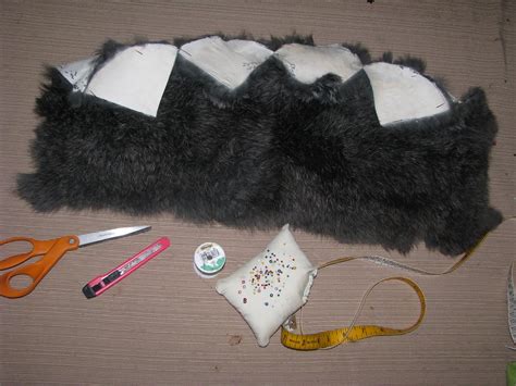 Rabbit Fur Hat Tutorial The Top Circle Dissected And Pinne Flickr