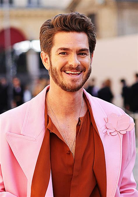 Andrew Garfield Valentino Womenswear Springsummer 2024 Show In Paris