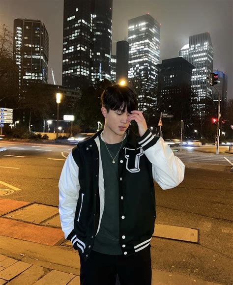 Varsity Jacket Outfit Jacket Outfits Mens Outfits Korean Fashion Men