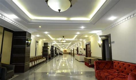 Dijual Hotel Kamar Dan Mall Bintang Paling Ramai Di Jogja Di