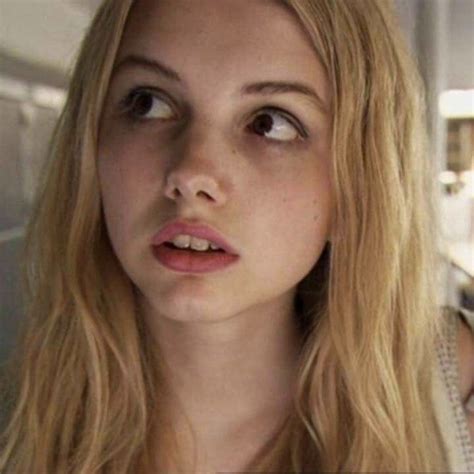 Cassie Skins Pretty People Beautiful People Hannah Murray Skins Uk