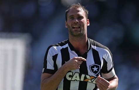 Botafogo e Carli selam acordo por dívidas anteriores à SAF Super