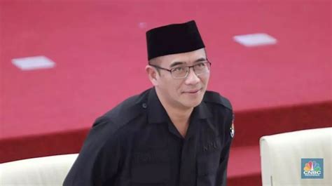 Ketua Kpu Segini Gaji Ketua Kpu Hasyim Asyari Yang Dipecat Karena