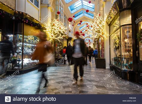 Burlington arcade london christmas hi-res stock photography and images ...