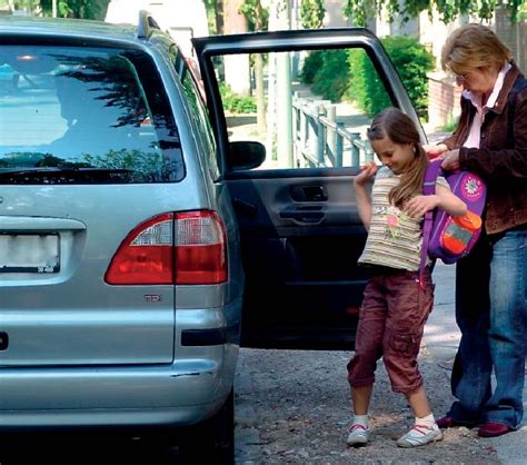 Ecole et voiture un problème de mobilité ou dimmobilisme La Ligue