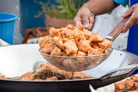 Supaya Enggak Gampang Ngantuk Saat Puasa Hindari Makanan Ini Saat