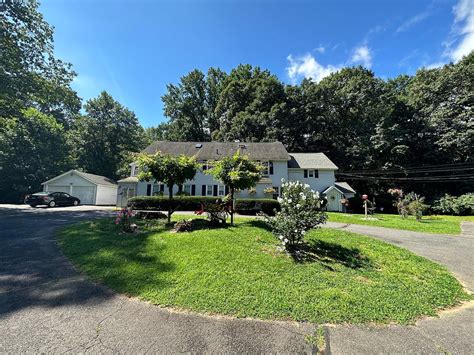 211 Newberry Rd South Windsor Ct 06074 Zillow