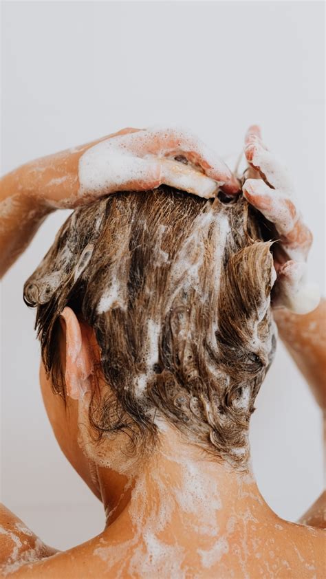 6 Hair Washing Mistakes You Must Avoid