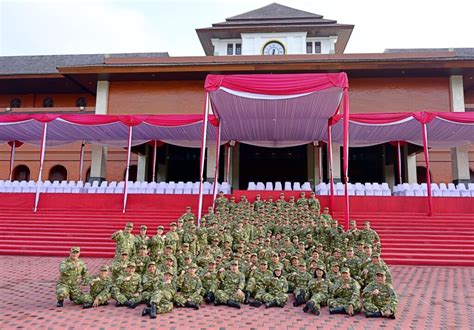 Retreat Di Akmil Magelang Langkah Sinergis Kabinet Merah Putih Buser