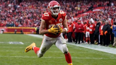 Chiefs Te Travis Kelce Ruled Out For Season Opener With Knee Injury