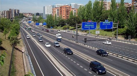 La Dgt Abre La Puerta A Que Los Conductores Paguen Los Daños De Un