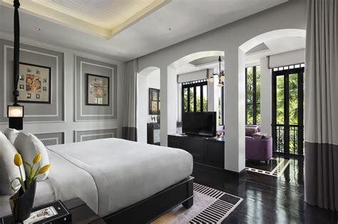 Luxury Suites & Pool Villas in Bangkok | The Siam Hotel, Bangkok