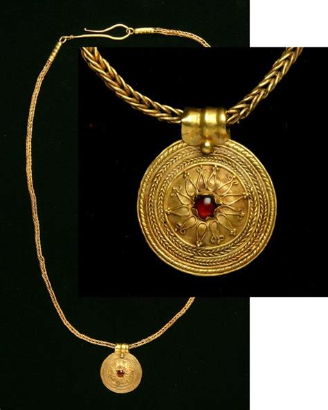 Greece Hellenistic Gold Necklace With Pendant Circa Late Th Rd