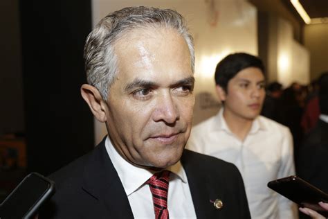 Miguel Ngel Mancera Prev Reacomodo En Las Fuerzas Pol Ticas En