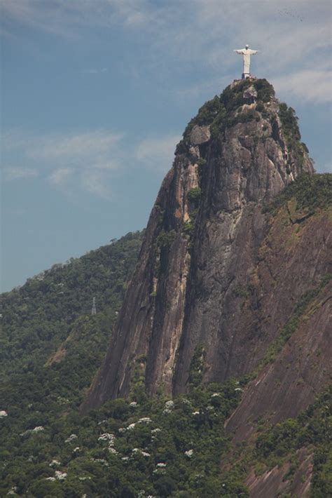 Travels with Jacques: Famous Rio Landmarks: Sugarloaf Mountain and ...