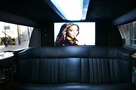 Los Angeles Party Limousine | Leisure Limousine Los Angeles