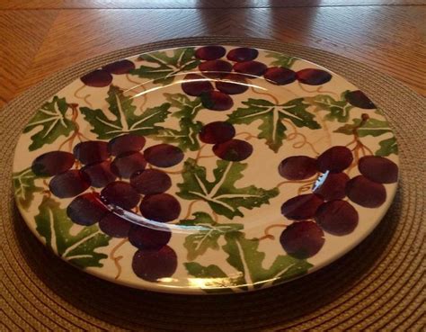 Grape Lovers Dinner Plates 1075 Inch Made In Italy Set Of 4 Grapes And