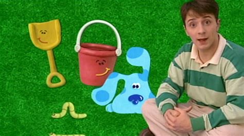 Watch Blue's Clues Season 1 Episode 13: The Grow Show! - Full show on Paramount Plus