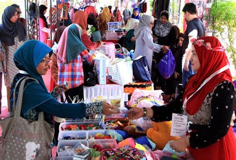 Usahawan Wanita Digesa Beralih Daripada Perniagaan Lazim Astro Awani