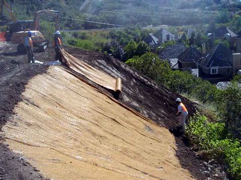 Image Of Mulch And Netting