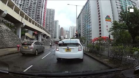 Hk車cam G9g 意外級 攪笑 為左快個車位跣住去，衝出嚟7😂😂 Youtube