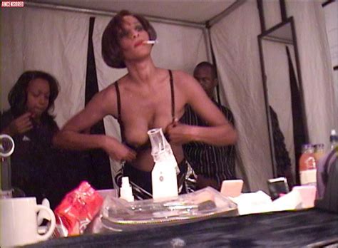 Naked Whitney Houston In Whitney