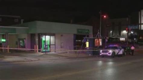 Police Man Shot During Attempted Robbery In Olney Fox 29 Philadelphia