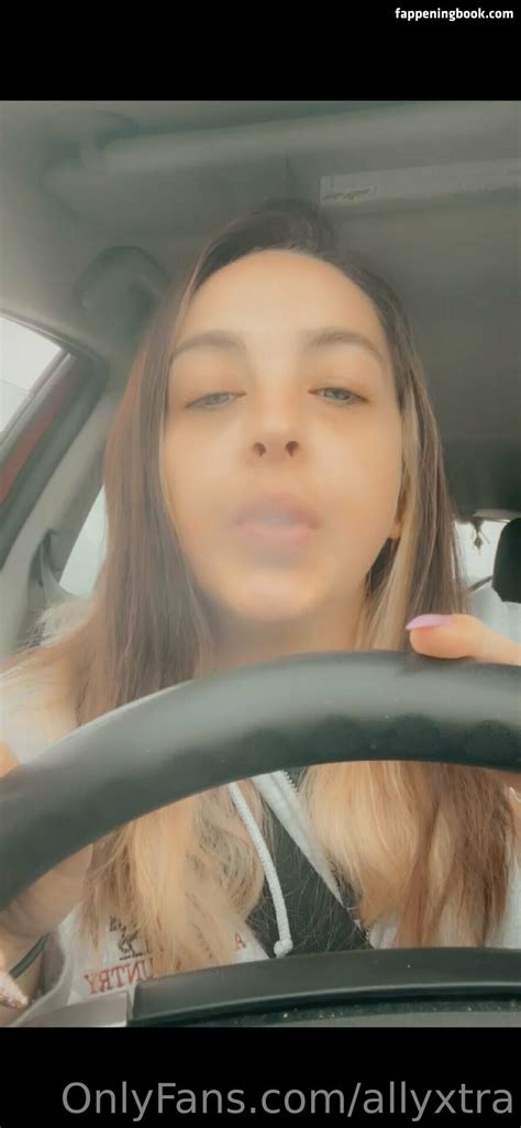 Allyxtra Nude OnlyFans Leaks Fappening FappeningBook