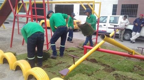 Espacios P Blicos Zona Eloy Alfaro Reciben Mantenimiento Quito Informa