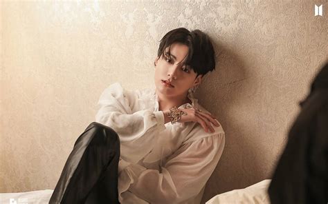 Debut Solo Epik Jungkook Bts Bawakan Ost Di Pembukaan Piala Dunia