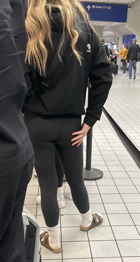 Tight Ass Sports Team In Line At Airport Spandex Leggings Yoga Pants Forum