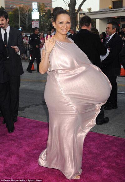 Maya Rudolph Pregnant And Gaining 1 Wave 2 By Starwarz1977 On Deviantart