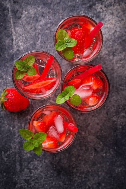 Premium Photo Summer Fresh Drink Strawberry Lemonade