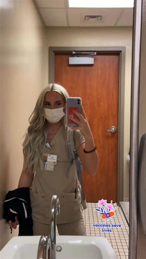 Nurse Life Nurse Outfits Nurse Aesthetic That Girl College