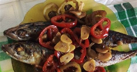 Resep Ikan Salem Cabe Gendot Oleh Listy Cookpad