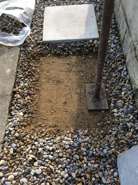 How To Lay Stepping Stones On Gravel Guide On Laying Paving On Chippings