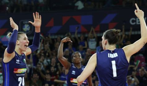 Italia Troppo Forte Per La Francia Azzurre In Semifinale Degli Europei