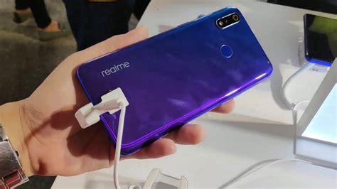 Realme Pro Lightning Purple Hands On Techent Tech Your Way Youtube