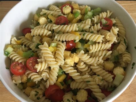 Esitell Imagen Creamy Pasta Salad Recipe Jamie Oliver Abzlocal Fi