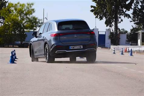 Mercedes Benz Eqs Suv Rocks And Rolls Through Moose And Slalom Tests