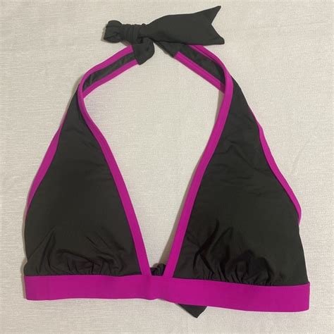 Ivanka Trump Swim Nwot Ivanka Trump Swimwear Triangle Halter Bikini