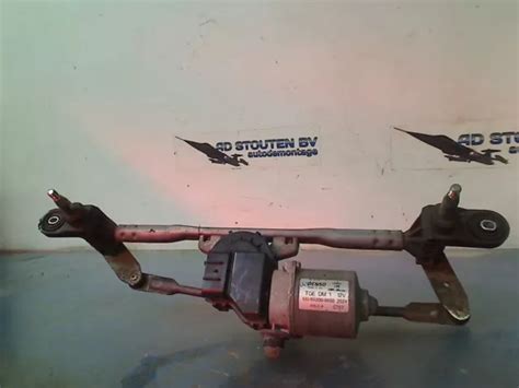 Moteur Tringlerie Essuie Glace Avant Fiat Ms Eur