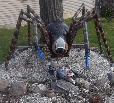 My Giant Spider Sculpture R Spiders