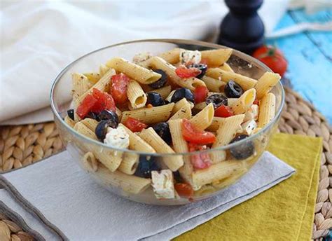 Salade De P Tes Tomate Feta Et Olives Les Recette De A Z